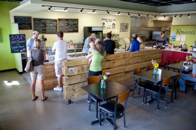 Romaines_RESHOOT_11 (640x427)